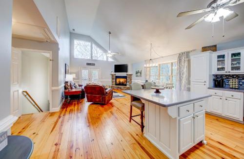 Helen Casa | Fairway Getaway