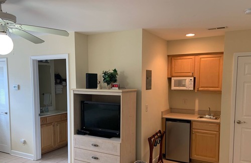 Calabash Condominio | Fairway Golf Close To Beach And Shopping 2 Bedroom Condo by Redawning