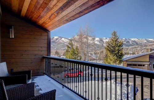 Park Meadows Casa | Fairway Village 2570