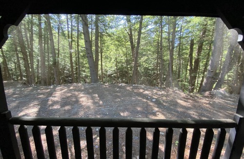 Town of Hope Cabina | Fairy Hollow Adirondack Cabin