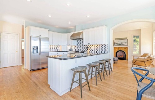 Northwest Portland Casa | FairyPortland on Bartholomew #41001
