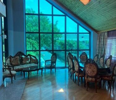 Nor Kharberd Casa | Fairytale House