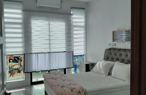 Bukit Kayu Hitam Casa | Faisal Nurul Homestay Guest House