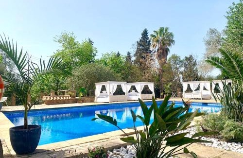 Manacor Apartamento | FALCO II auf Finca Zenara, große Terrasse, XXL Pool, Wifi, Klima, Yoga, Gemeinschaftsküche