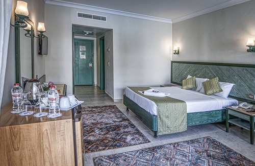 El Hadaba Hotel | Falcon Hills Hotel