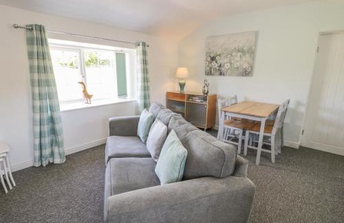 Bryngwran Casa | Falconers Cottage