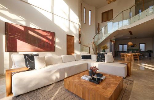 Seminyak Villa | Fale Seminyak - Brand New Modern Luxury 5BR Villa in Seminyak with Private Pool, Gym & Massage Room
