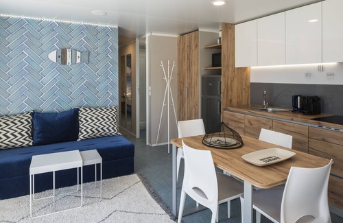 Zadar Alquiler De RV | Falkensteiner Premium Mobilehomes Zadar - Camping