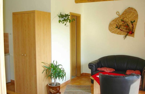 Groeichsen Apartamento | Apartamento Falks - Apartments on the Forellenhof
