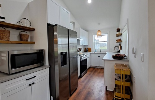 Bridgman Casa | Dog-friendly home near Lake Michigan pool hot tub