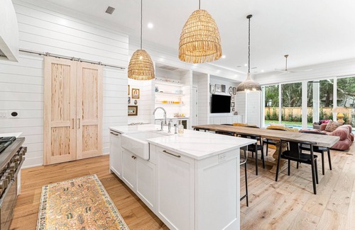 White's Gulfview Casa | Fall Availability! Private Salt Water Pool! Sitting Spa! 5 Adult Bikes!