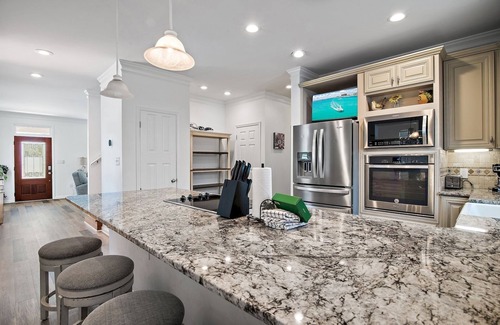 Emerald Waters Village Casa | Fall Availability! Walk to the Beach! Low-Speed Vehicle! 2 Community Pools!