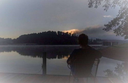 La Follette Casa | OTOÑO ESPECIAL AHORA! 4 BR + muelle cubierto Norris Lake Deerfield WIFI pendiente gradual