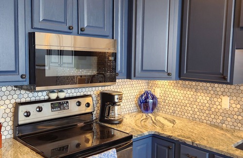 Hollister Condominio | Verano $ 195 / noche, CONDOMINIO DE LUJO LAKEFRONT, 2 KING BEDS / 2 bth, 10 min to Branson