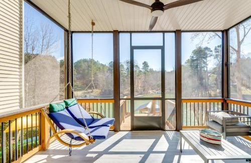 Scotts Casa | Fall Escape on Lookout Shoals Lake with Game Room!