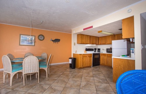 Shalimar Condominio | End of the Summer Sale- through Labor Day - Sep 3!