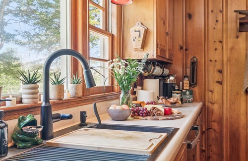 Gilford Casa | Live like a Dutton at Wagner Ranch Huge Outdoor Spaces Pets Allowed