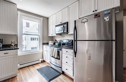 Munjoy Hill Apartamento | Disfruta Portland con tu familia o amigos