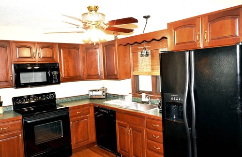 Village at Camelback Casa | Camelback Townhouse. Near Water Park! Ask About Early-Check in & Late Check-out.