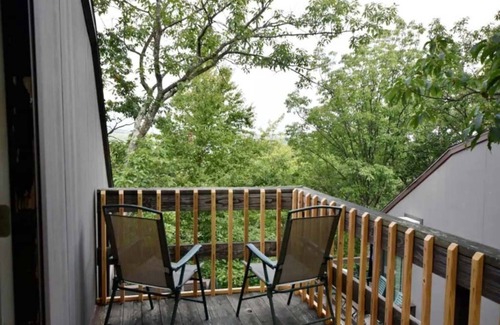 Village at Camelback Casa | Camelback Townhouse. Near Water Park! Ask About Early-Check in & Late Check-out.