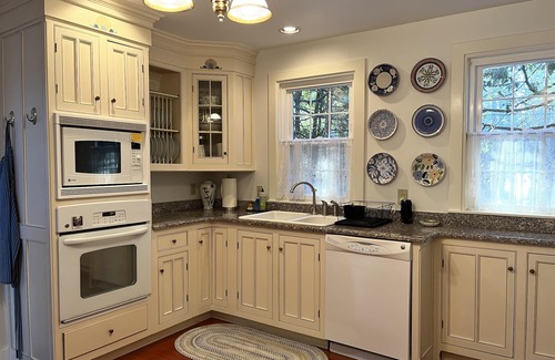 Mount Desert Casa | Somes Harbor ~ Charming home close to Acadia National Park