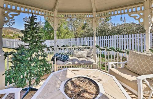 Fallbrook Casa | Fallbrook Home with Garden, Gazebo and Fire Pit!