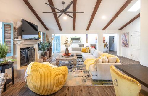 Fallbrook Casa | Fallbrook's Heavenly Estate - A Family Paradise