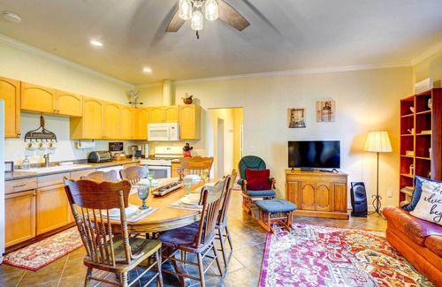 Fallbrook Casa | Fallbrook Vacation Rental: 3 Mi to Wineries!