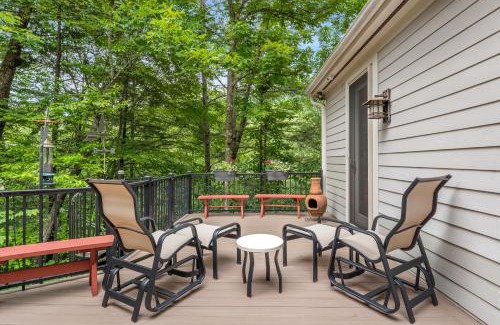 Lake Lure Casa | Falling Waters at Rumbling Bald