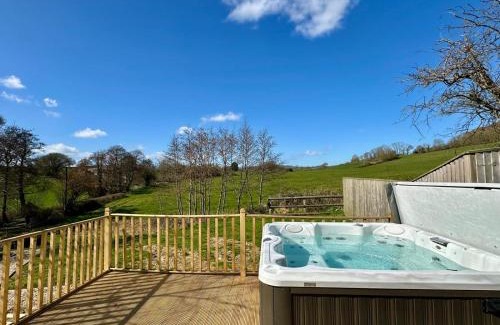 Bridport Otro | Fallow Cabin