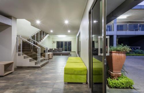 Lusaka Apartamento | Fallsway Suites
