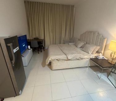 Ajman Apartamento | Fam building smart tower