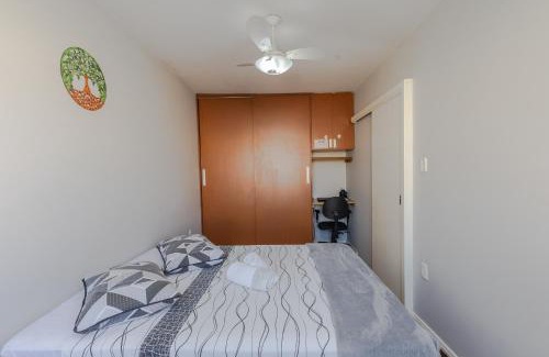 Jardim Botanico Apartamento | Familiar II 2km da PUC II 4km do Centro ll Wi-Fi 600 Mega ll 780m da Av Ipiranga ll 2km Hospital São Lucas PUCC ll 4,9km da Rodoviária ll 8km do Aeroporto ll