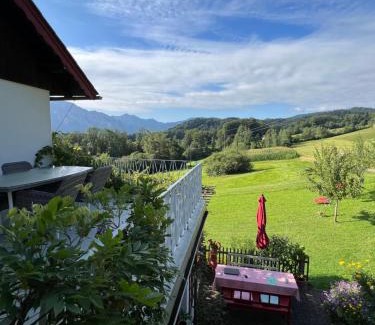 Nussdorf am Attersee Apartamento | Familie Falkensteiner - eine friedvolle Oase