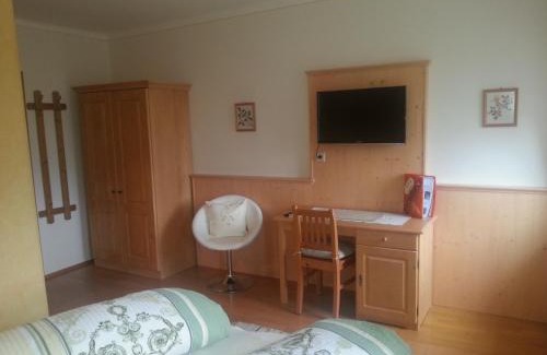 Steinakirchen am Forst Casa | Familienbauernhof Strassbauer