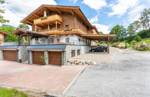 Lofer Apartamento | Familienbauernhof Bairau Grubhörndl