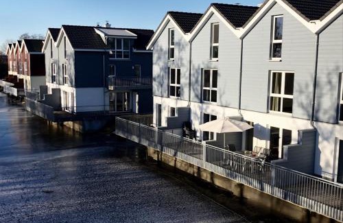 Schillig Apartamento | Familienhaus an der Nordsee - Sauna - Kamin - Südterrasse direkt über dem Wasser