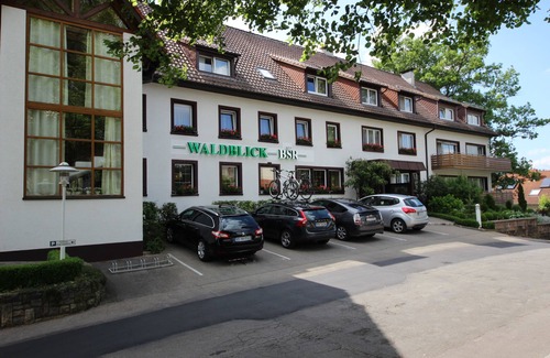 Donaueschingen Apartamento | Familienzimmer Classic, Modern Ohne Balkon, 1 Doppelbett+2 Einzelbette