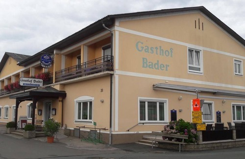 Deutsch Goritz Casa | Familienzimmer mit Balkon bis 5 Personen - Gasthof Bader