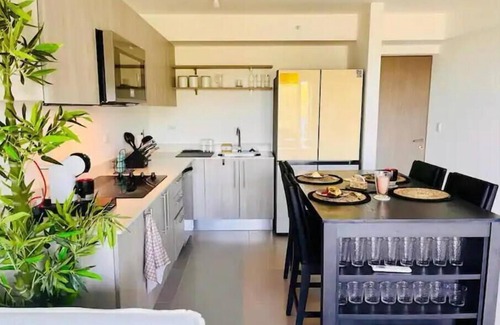 Tárcoles Apartamento | **NEW** Luxury ocean view & beach front access apartment in Mantas bay
