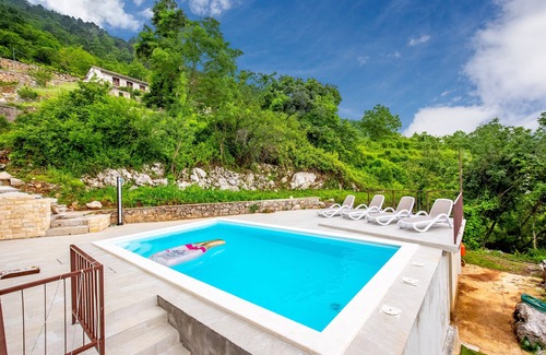 Opatija Casa | familiar, vecindario tranquilo, espléndida vista,