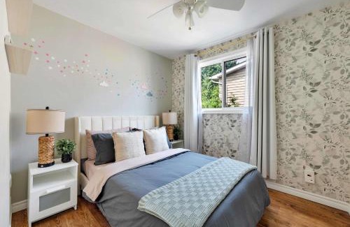 Mississauga Casa | Family 4BDR 2BA with Basement in Mississauga
