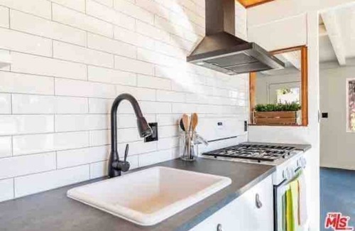 Yucca Valley Casa | Family and pet friendly desert home in Flamingo Heights