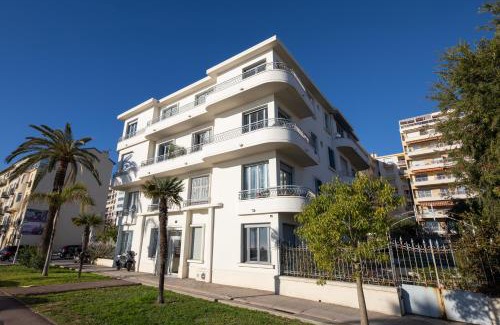 Fabron Apartamento | FAMILY APARTMENT SEA VIEW