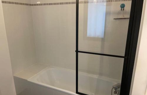 Saint-Cyr-l'Ecole Apartamento | Family Appartment with balcony