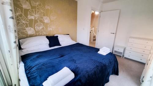 Reading Casa | Family & Business Stays In RG2 - Sleeps Up to 12!