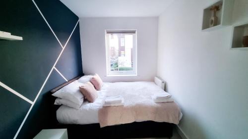 Reading Casa | Family & Business Stays In RG2 - Sleeps Up to 12!