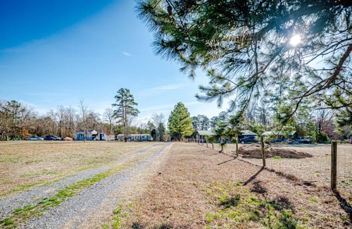 Lemon Springs Casa | Family Country Home in Historic Cameron, NC