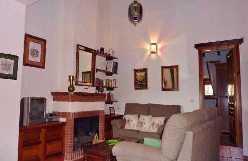 Villanueva de la Concepción Casa | Family Stay with Private Pool