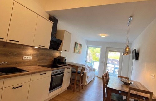 Altmuenster Apartamento | Family-friendly - with terrace and mountain view!